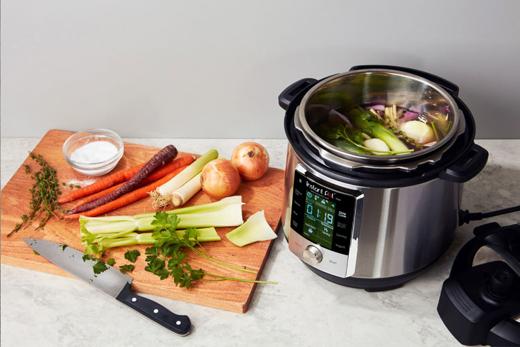 زودپز برقی فوما 20 کاره 6 لیتر 1000 وات FU-2064