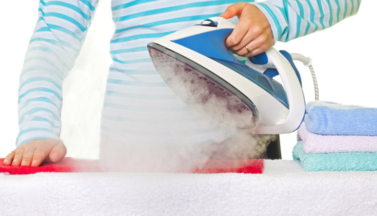 اتو بخار شارژی پایه دار 2200 وات مایر MR-1044