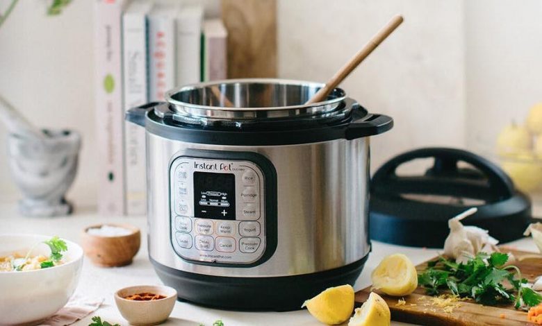 زودپز 6 لیتر برقی 1000 وات فوما Fuma FU-1200 زودپز 6 لیتر برقی 1000 وات فوما Fuma FU-1200