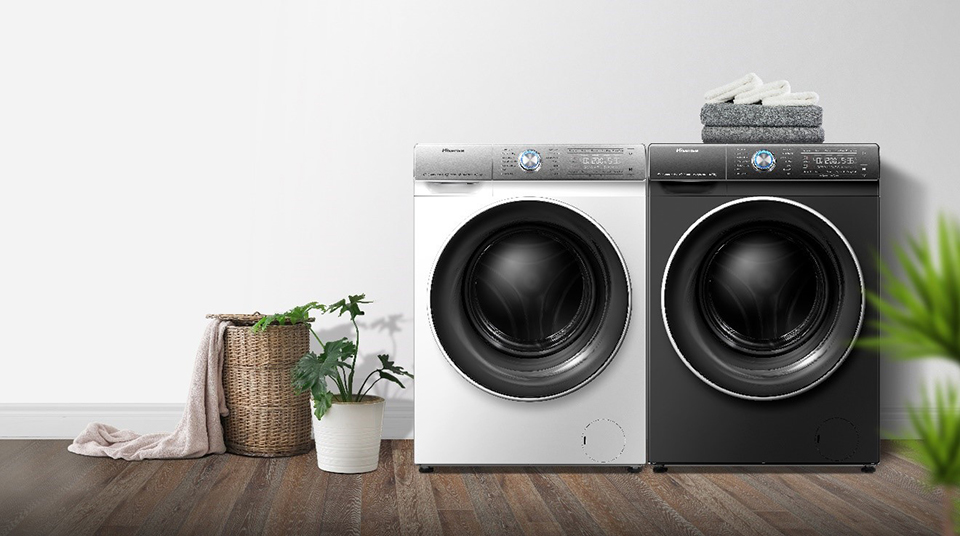 ماشین لباسشویی هایسنس 12 کیلوگرم مشکی درب از جلو WF3S1243BT
