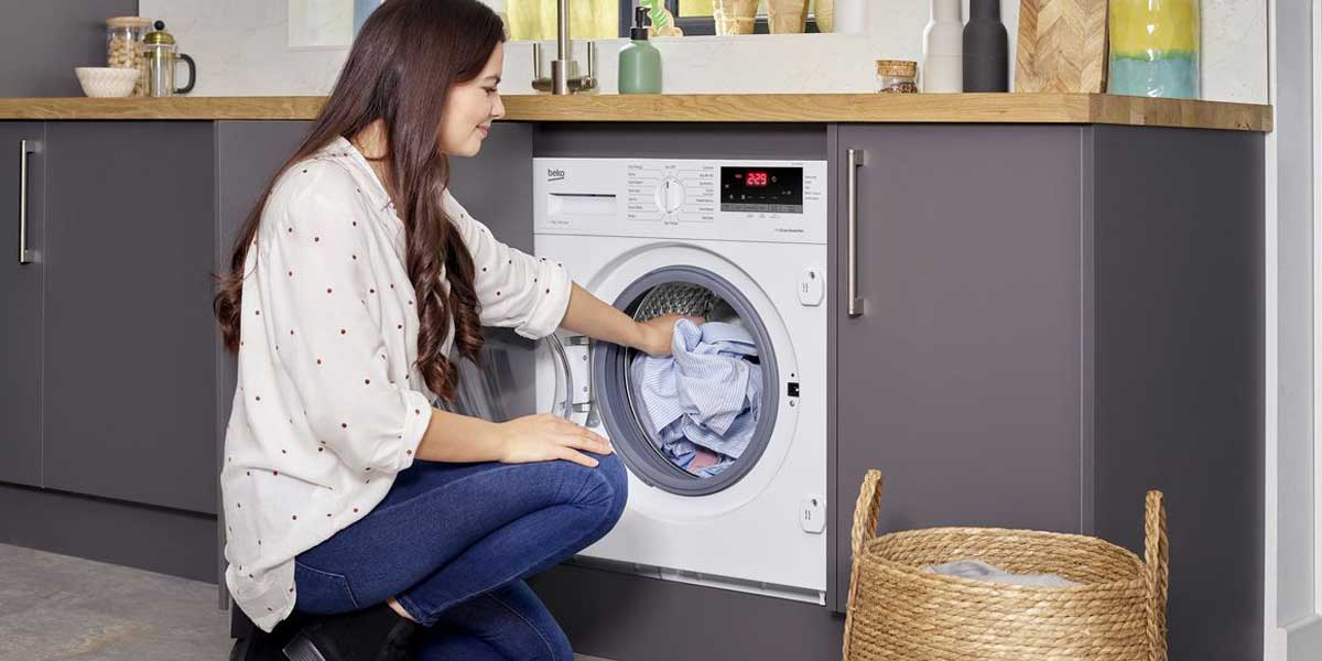 ماشین لباسشویی بکو WTE10726 رنگ سفید و سیلور 10 کیلویی